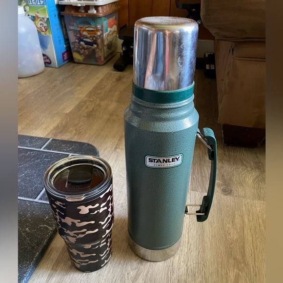 Yeti Other - Bundle Stanley Heritage Classic Vacuum Bottle 1 Liter & Yeti Tumbler Cup